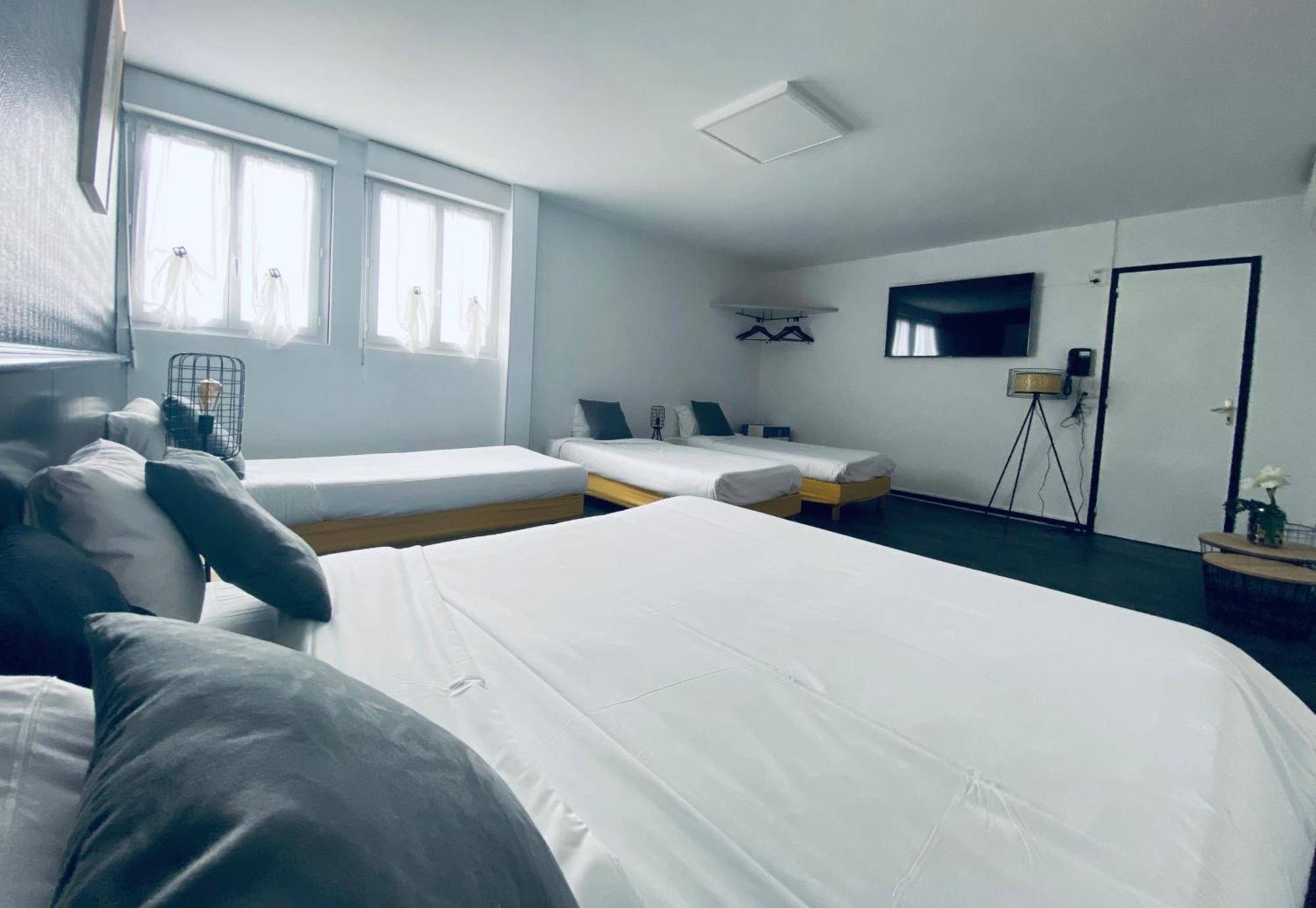 Hotel Air-Lane Saint-Léger-sous-Brienne Екстериор снимка