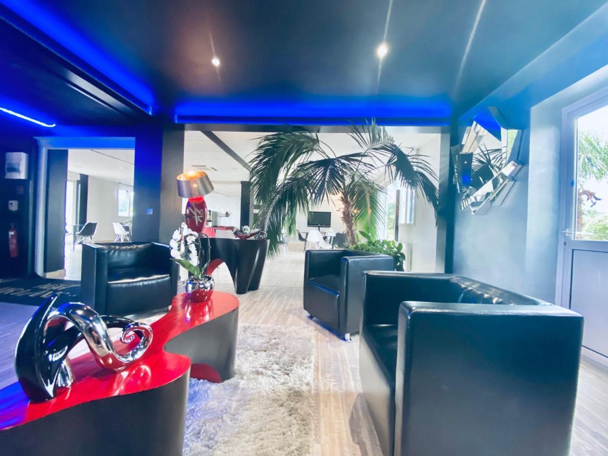 Hotel Air-Lane Saint-Léger-sous-Brienne Екстериор снимка