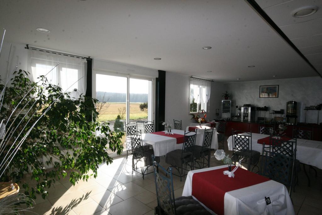 Hotel Air-Lane Saint-Léger-sous-Brienne Екстериор снимка