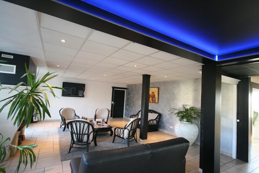 Hotel Air-Lane Saint-Léger-sous-Brienne Екстериор снимка
